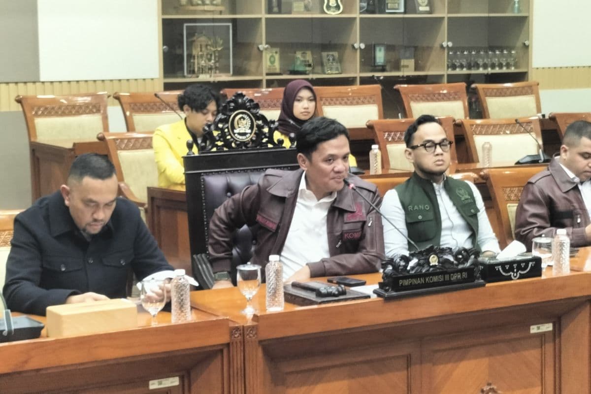 Komisi III DPR Bentuk Panja untuk Awasi Perkara di Kortastipidkor Polri dan Kejaksaan Agung