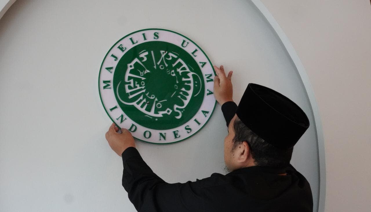 Tak Hanya Fisik, LAKK MUI Sebut Pelaku LGBT Rentan Alami Depresi hingga Risiko Bunuh Diri