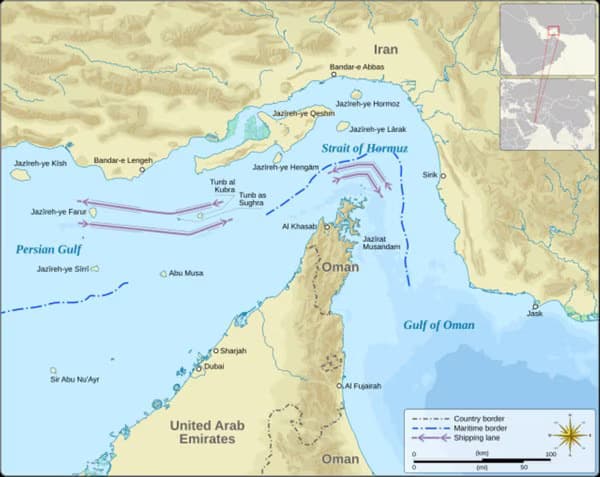 Militer Iran Peringatkan AS untuk Menjauh dari Selat Hormuz