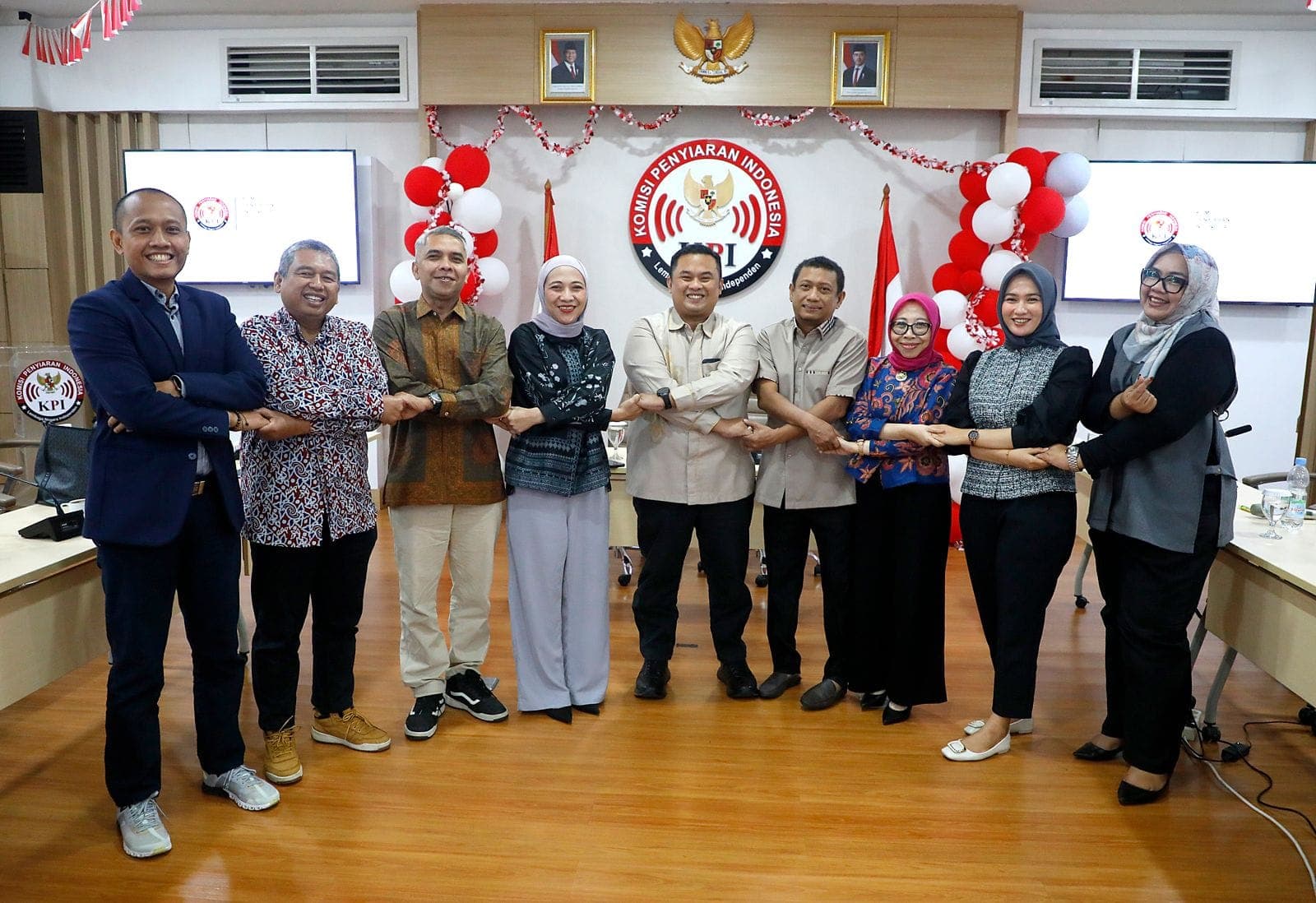Hasrul Hasan dan Evri Monarsih Resmi Menjadi Ketua dan Wakil Ketua KPI Periode 2026-2029