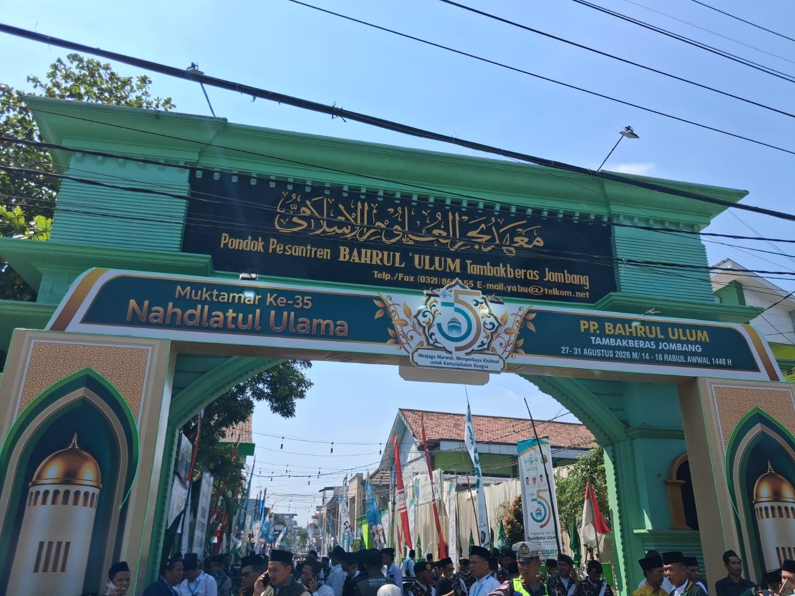 Ribuan Nahdliyin Mulai Padati Pondok Pesantren Bahrul Ulum Jombang Jelang Pembukaan Muktamar ke-35 NU