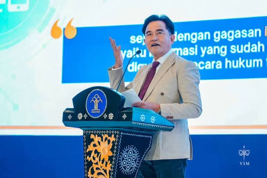 Menko Yusril Bantah Terlibat Inisiasi dan Pembiayaan Penerbitan Buku Islam ala Prabowo