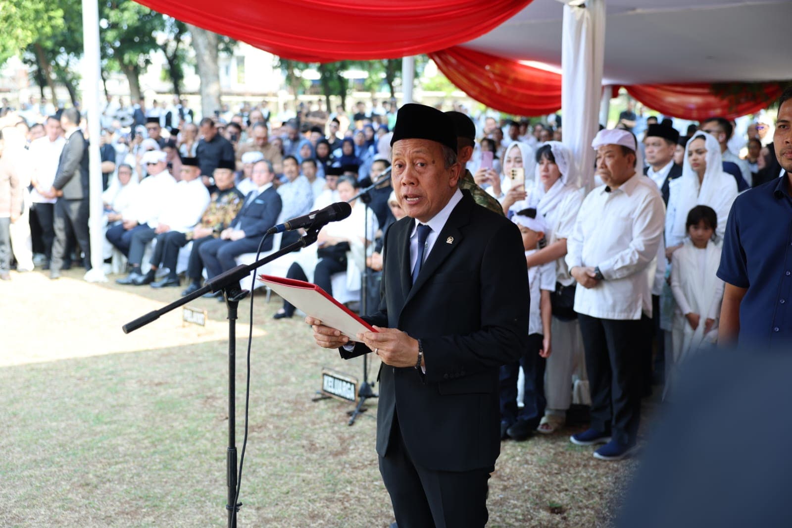 Saan Mustopa Kenang Dedikasi dan Integritas Rachmat Gobel dalam Mengabdi kepada Bangsa