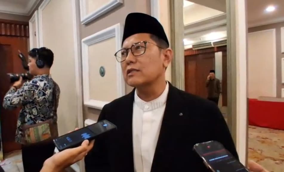 Korupsi MBG Jadi Pelajaran, KH Cholil Nafis Ingatkan Pemerintah Pilih Pejabat Berkarakter Pejuang, Bukan Pencari Untung
