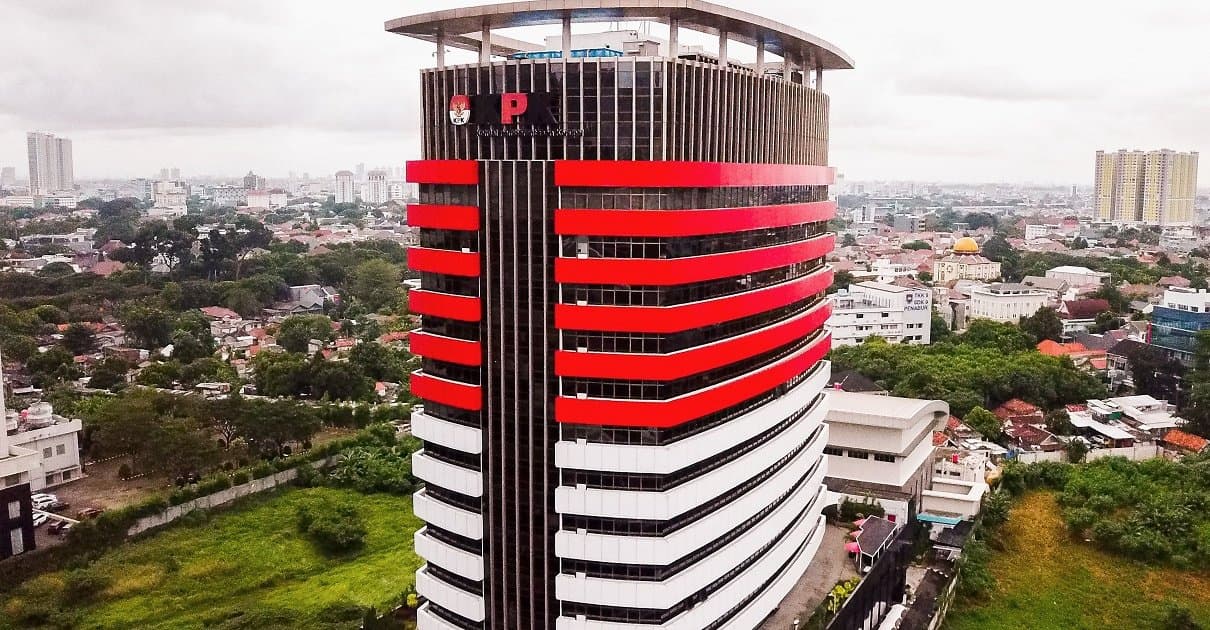 KPK Tahan Tiga Tersangka Kasus Korupsi Proyek Digitalisasi SPBU Pertamina