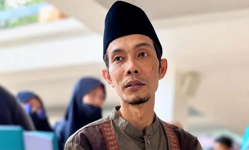 Tukang Bangunan asal Kudus, Mbah Riyan Raih MUI Awards atas Dedikasi Keilmuan Islam