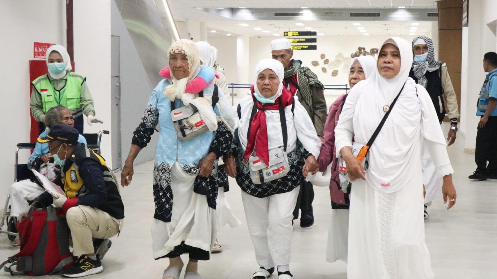 Penerbangan Perdana Jamaah Haji Gelombang II ke Tanah Air dari Madinah Dimulai 